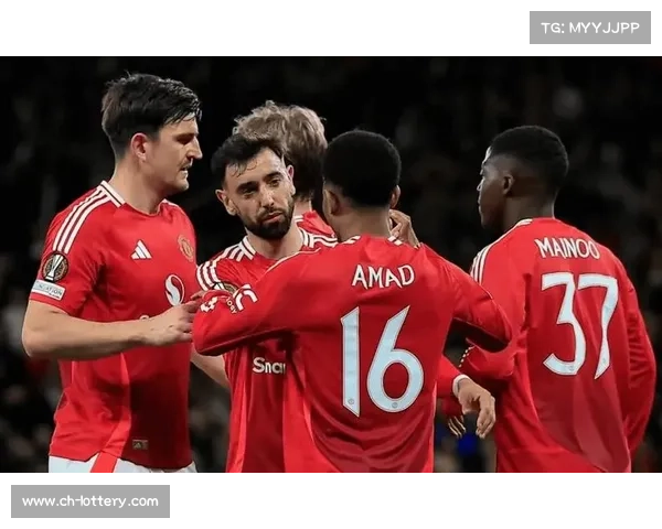 热刺2-2战平曼联，德里赫特压哨绝平救主，曼联终结对热刺连败。